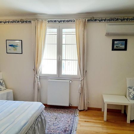 Domaine Des Ecureuils Bed & Breakfast Карпентра Екстериор снимка
