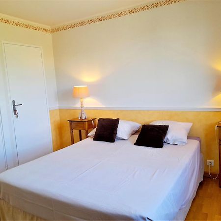 Domaine Des Ecureuils Bed & Breakfast Карпентра Екстериор снимка