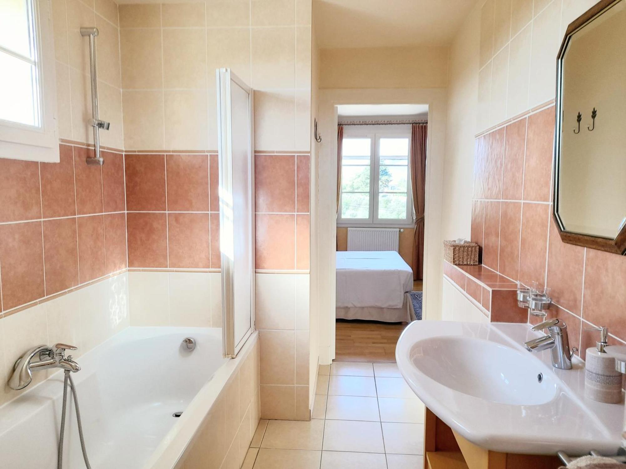 Domaine Des Ecureuils Bed & Breakfast Карпентра Екстериор снимка